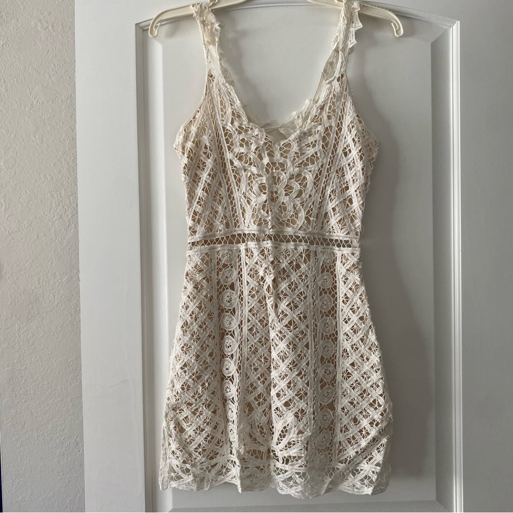 Tobi Cream Tan Sleeveless Scoop Neck Sundress